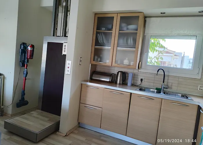 Jd Maisonette For 4 Néoi Epivátai